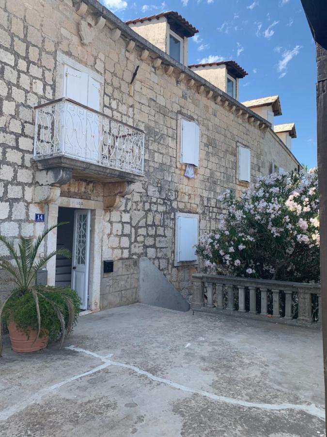 Apartmani Stones Sutivan I Exteriér fotografie